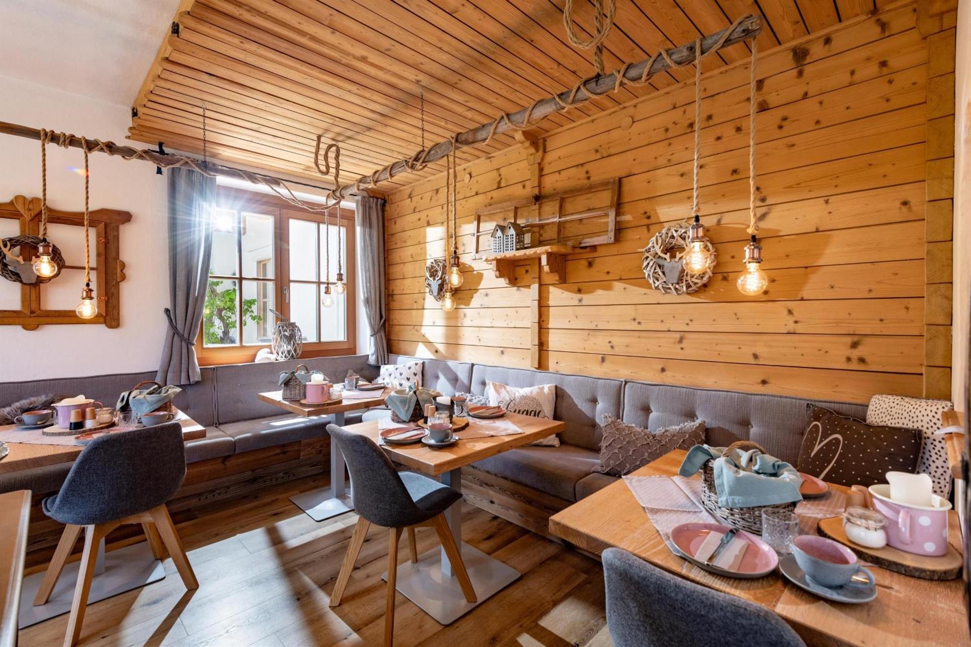 Pension Edelweiss Soll Exterior photo
